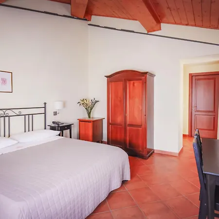 Locanda Il Monastero Bed & Breakfast Ortonovo