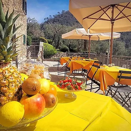فندق مبيت وإفطار Il Monastero Ortonovo