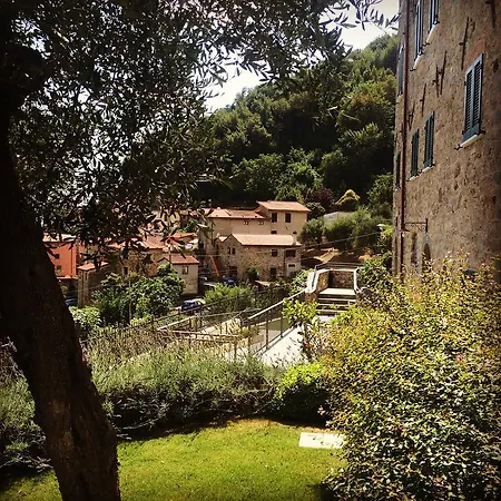 Bed & Breakfast Locanda Il Monastero 3*